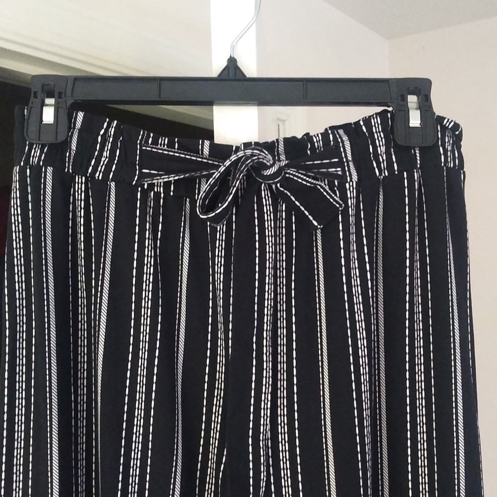 Joe B by Joe benbasset dress pants size medium. - Picture 2 of 5